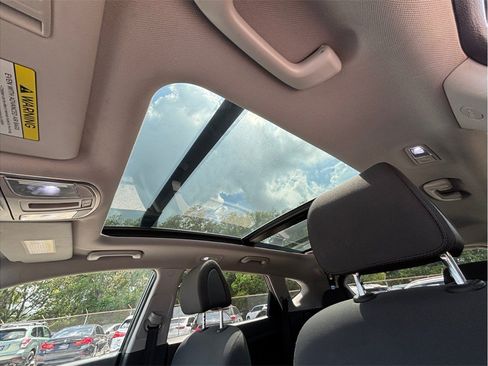 Used 2018 Hyundai Tucson Value FWD image 31