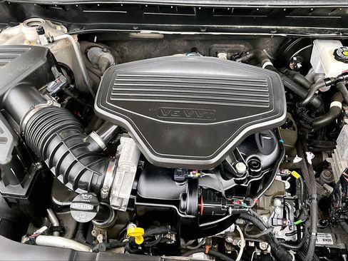 Used 2021 Chevrolet Blazer LT FWD image 32