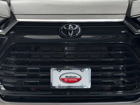 Certified 2024 Toyota Grand Highlander AWD image 50