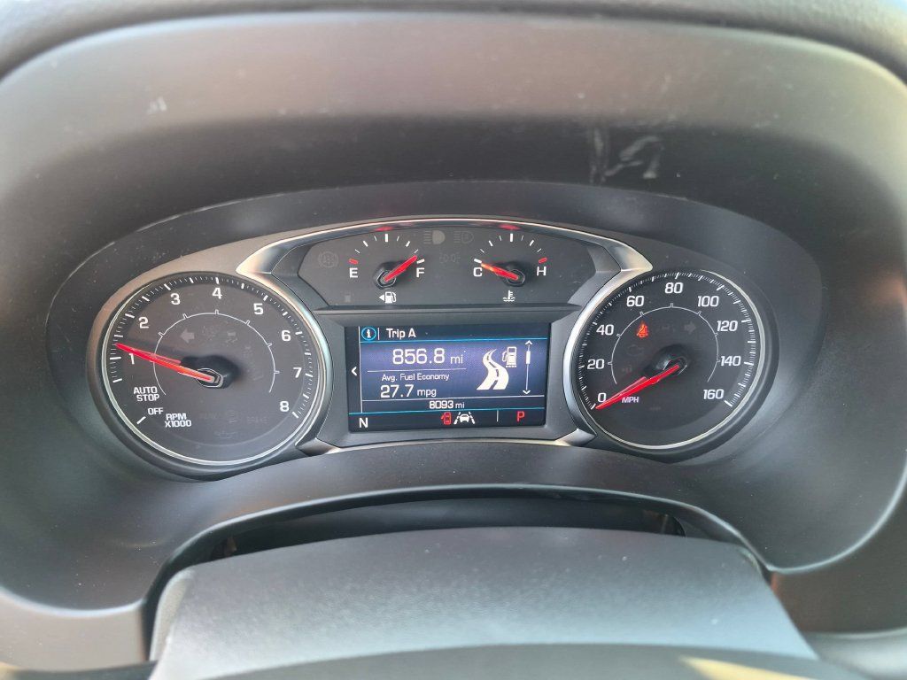 Used 2024 GMC Terrain SLE w/ Elevation Edition FWD image 15