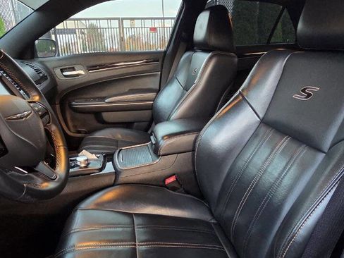 Used 2016 Chrysler 300 S w/ 300S Premium Group image 9