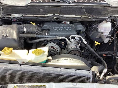 Used 2007 Dodge Ram 1500 Truck SLT image 16