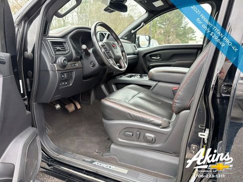 Used 2021 Nissan Titan PRO-4X w/ Pro-4x Convenience Package image 13