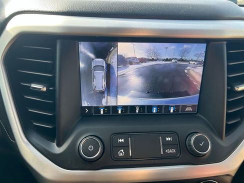 Used 2020 GMC Acadia SLT w/ Premium Package image 42