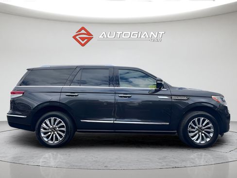 Used 2023 Lincoln Navigator 4WD image 11