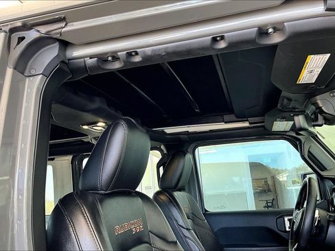 Used 2023 Jeep Wrangler Unlimited Rubicon 392 w/ Trailer Tow Package AWD/4WD image 27