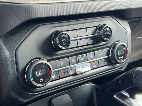 Used 2024 Ford Bronco Raptor AWD/4WD image 36