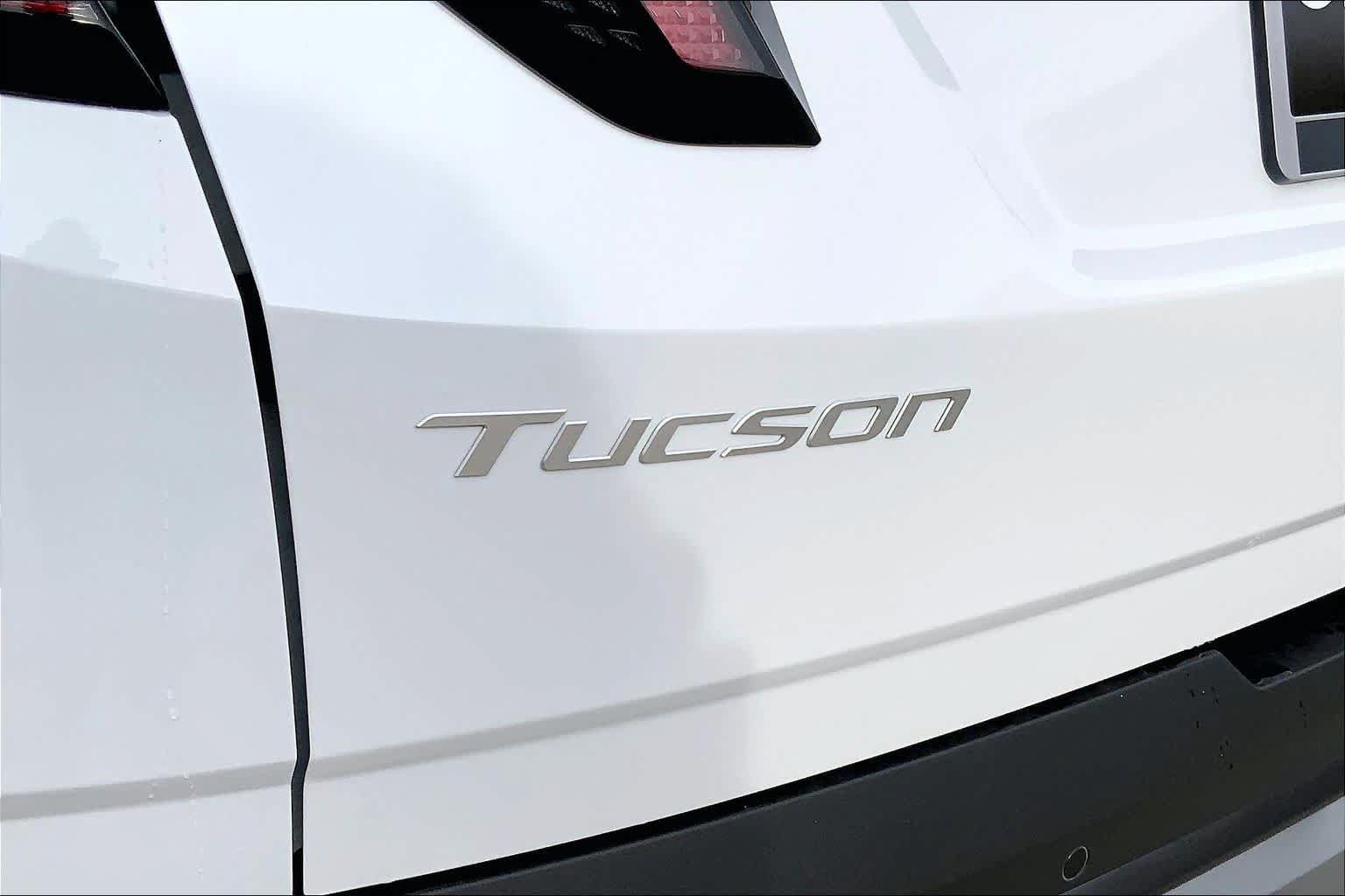 New 2026 Hyundai Tucson Limited w/ Tow & Go Package AWD/4WD image 15