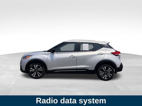 Used 2020 Nissan Kicks SR FWD image 2