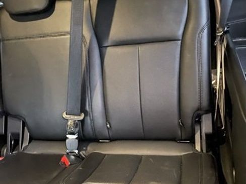 Used 2020 Ford Expedition XLT w/ Equipment Group 202A image 15