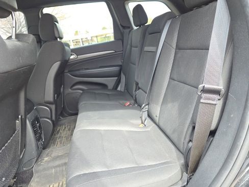 Used 2018 Jeep Grand Cherokee Laredo image 17