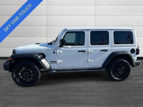 Used 2023 Jeep Wrangler Unlimited Sport w/ Sun And Sound Package AWD/4WD image 6