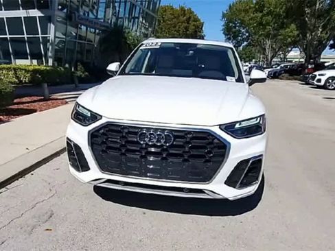 Certified 2023 Audi Q5 2.0T Premium w/ Convenience Package image 3