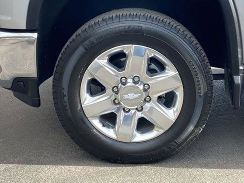 Used 2020 Chevrolet Silverado 3500 LTZ w/ LTZ Premium Package image 29