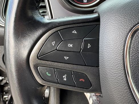 Used 2023 Dodge Challenger GT image 35