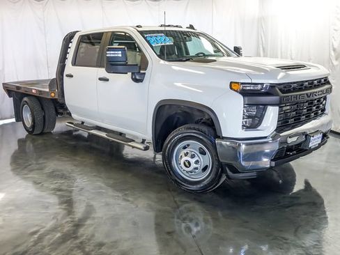 Used 2022 Chevrolet Silverado 3500 W/T w/ WT Convenience Package AWD/4WD image 2