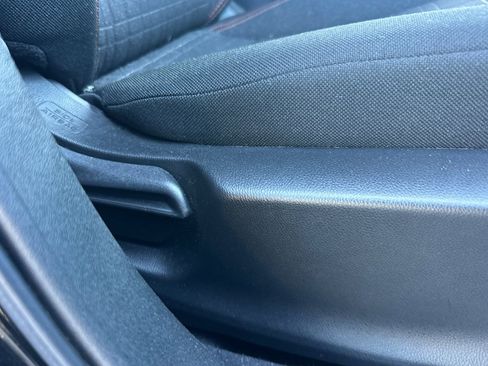 Used 2024 Honda HR-V Sport image 22