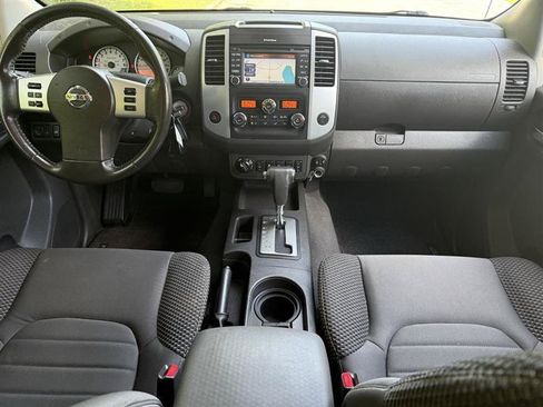 Used 2019 Nissan Frontier PRO-4X AWD/4WD image 16