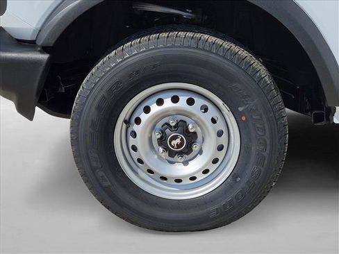 New 2026 Ford Bronco 4-Door AWD/4WD image 16