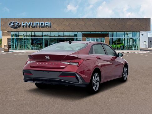 New 2026 Hyundai Elantra Limited image 8