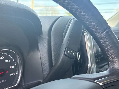 Used 2022 Chevrolet Silverado 2500 LT w/ Convenience Package image 19