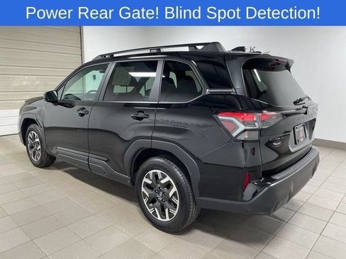 Used 2026 Subaru Forester Premium AWD/4WD image 4