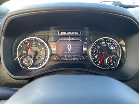 Used 2020 RAM 2500 Big Horn w/ Level 2 Equipment Group image 15