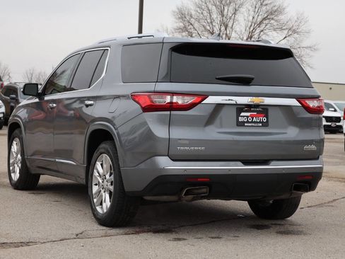 Used 2020 Chevrolet Traverse High Country FWD image 11