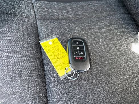 Used 2025 Honda Accord LX image 29