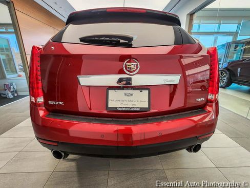 Used 2012 Cadillac SRX Luxury FWD image 6