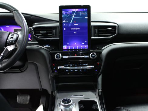 Used 2022 Ford Explorer ST w/ Equipment Group 401A image 19