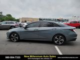 Used 2022 Hyundai Elantra Limited image 2