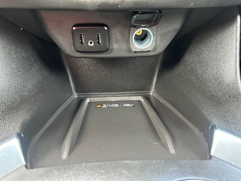 Used 2024 Chevrolet Traverse LT FWD image 30