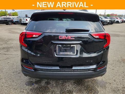Used 2021 GMC Terrain SLT w/ Elevation Edition AWD/4WD image 4