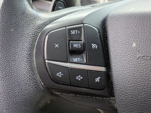 Certified 2020 Ford Explorer XLT w/ Equipment Group 202A RWD image 22