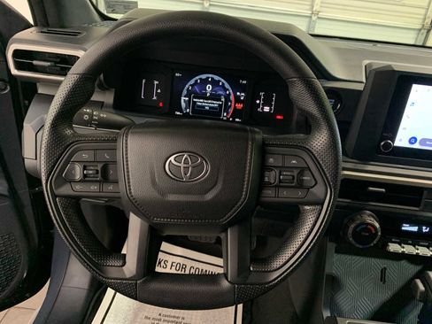 Used 2025 Toyota Tacoma SR w/ SR Upgrade Package image 8