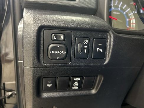 Used 2015 Toyota 4Runner 4WD image 16
