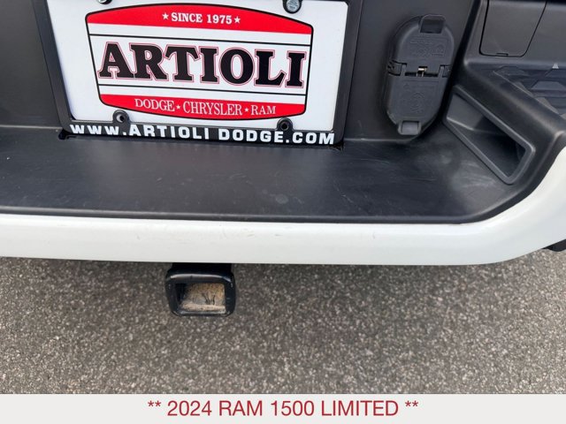 Used 2024 RAM 1500 Limited AWD/4WD image 14