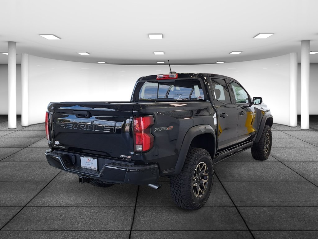 New 2026 Chevrolet Colorado ZR2 w/ Technology Package AWD/4WD image 4