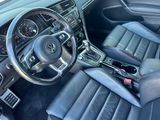 Used 2017 Volkswagen GTI SE image 4
