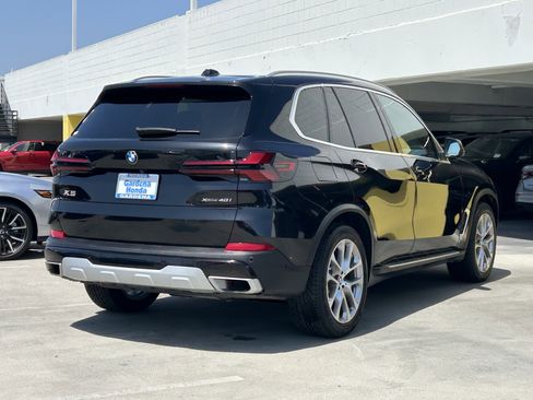 Used 2024 BMW X5 xDrive40i w/ Premium Package AWD/4WD image 6