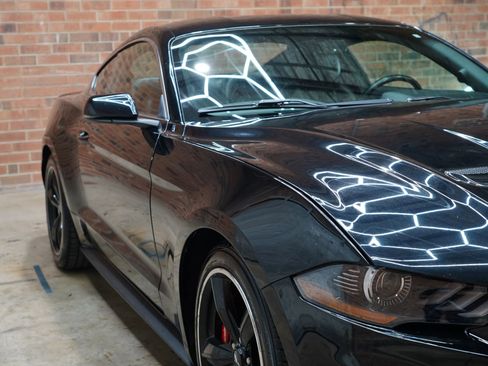 Used 2019 Ford Mustang Bullitt w/ Bullitt Electronics Package RWD image 22