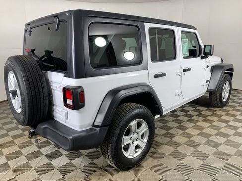 Used 2021 Jeep Wrangler Unlimited Sport AWD/4WD image 15