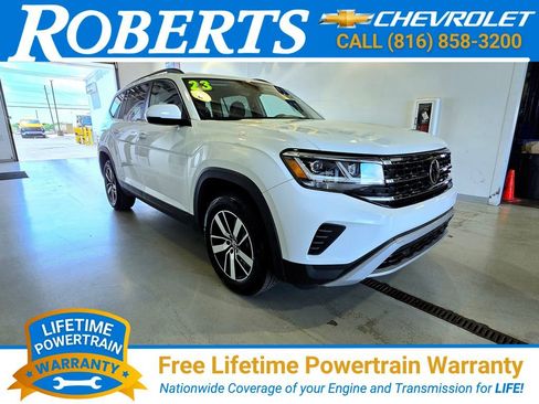 Used 2023 Volkswagen Atlas SE AWD/4WD image 1