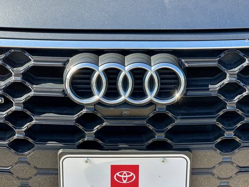 Used 2024 Audi Q5 2.0T Premium Plus AWD/4WD image 45