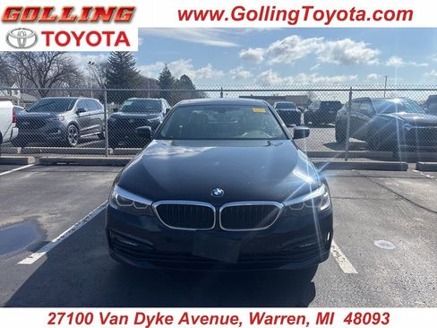 Used 2017 BMW 530i xDrive image 1