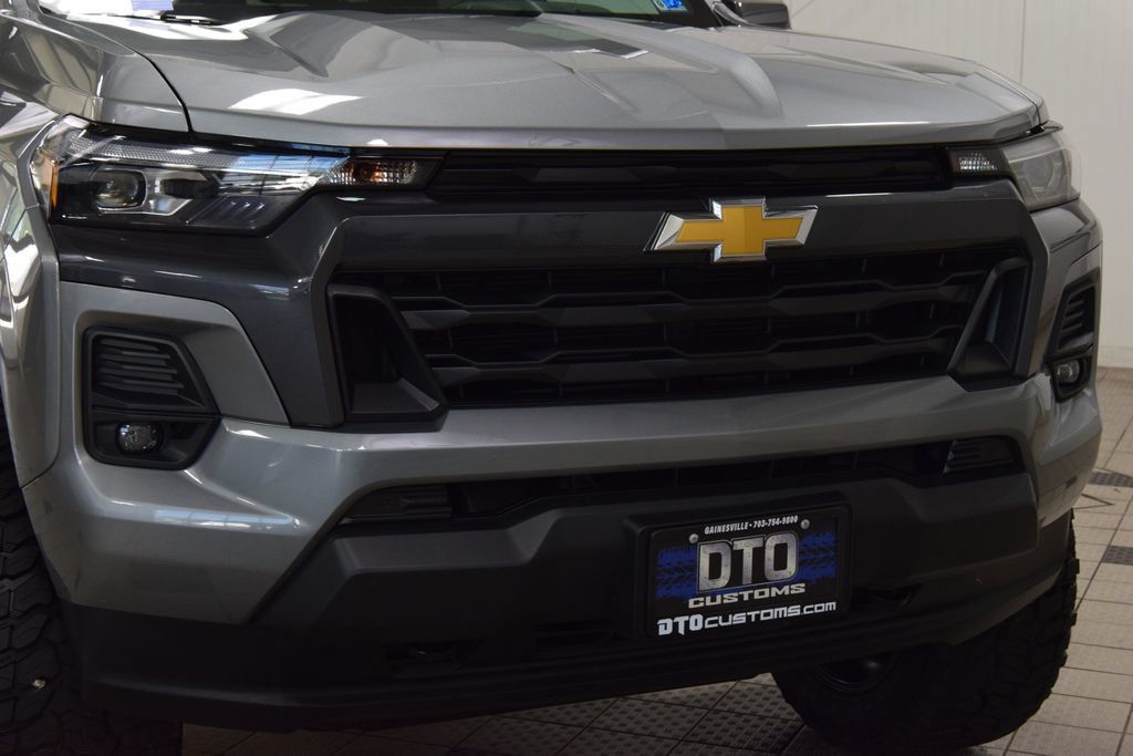Used 2024 Chevrolet Colorado LT w/ LT Convenience Package III AWD/4WD image 13