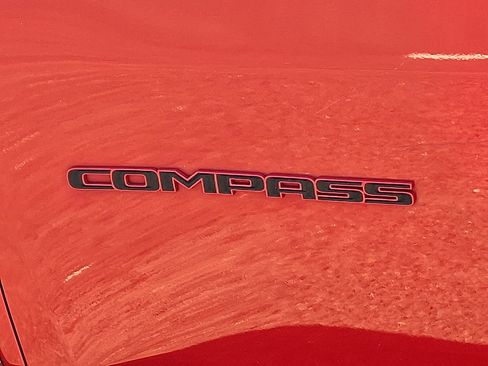 Used 2022 Jeep Compass Limited w/ (RED) Package AWD/4WD image 31