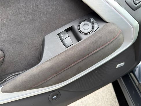 Used 2022 Chevrolet Camaro ZL1 RWD image 38