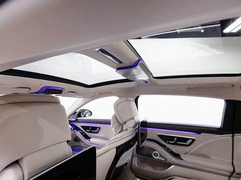 Used 2024 Mercedes-Benz Maybach S 580 Maybach S 580 image 27
